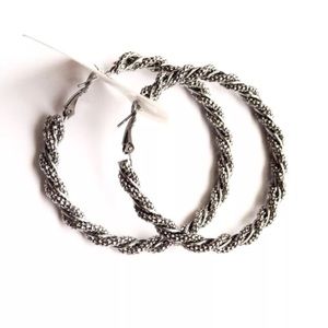 BCBGENERATION EARRINGS BIG HOOP LOOP SPIRAL